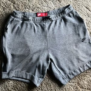Nike Mens shorts